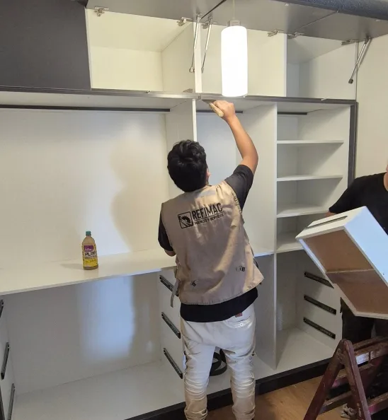 Instalación de un closet a medida
