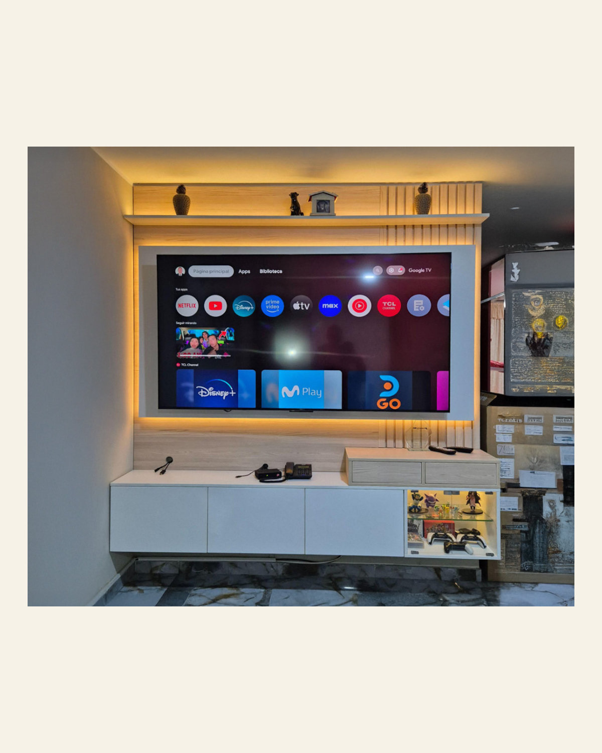 Centro de Entretenimiento TV 75"